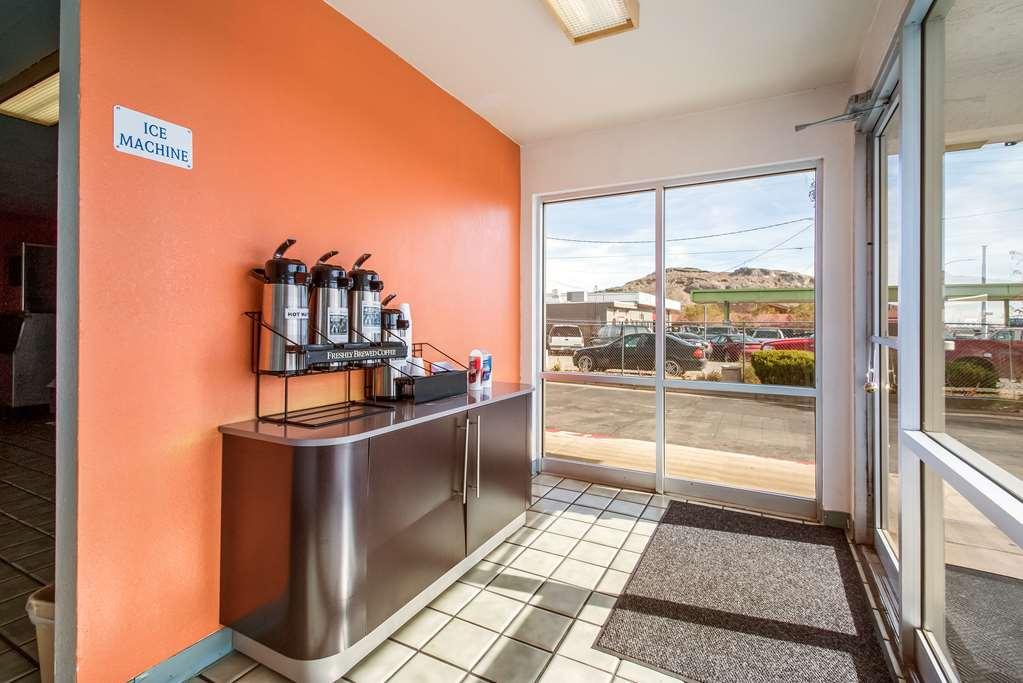 Motel 6 Wendover Beltér fotó